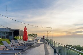Bayphere residence by Prop Hopper