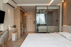 Bluphere residence by Prop Hopper