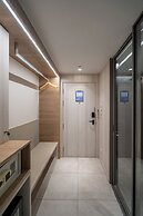 Bluphere residence by Prop Hopper