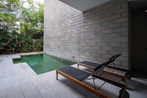 Oceanphere Villa by Prop Hopper