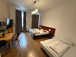 Smart 1BR Apt Near Westbahnhof Station