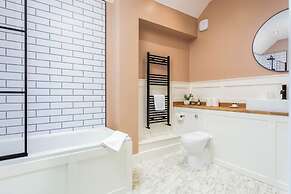 Weaver Suite