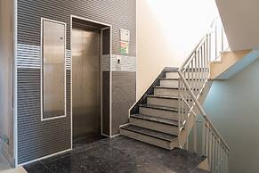 The Hoften Enkay Residency DLF Galleria