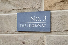 Host Stay Holmfirth Hideaway