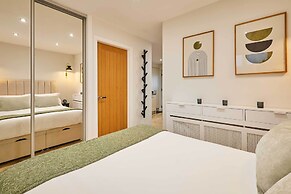 Host Stay Holmfirth Hideaway