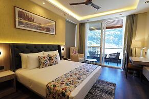 Carom Hotel Manali