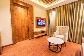 Carom Hotel Manali