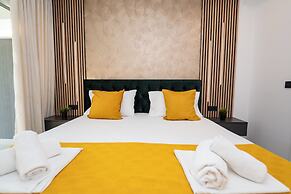 Relax apartment with private pool I