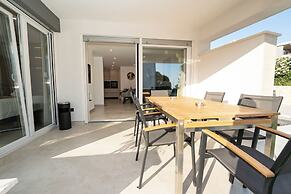 Relax apartment with private pool I