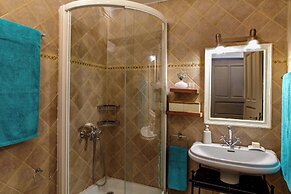 Villa Lauriet Kratigos - Private Escape With Views