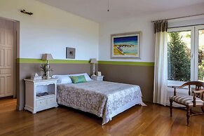 Villa Lauriet Kratigos - Private Escape With Views