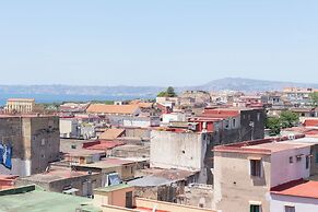 Partenope's house