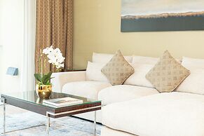 PVH - Emaar Fashion Avenue - 1BR