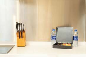 PVH - Emaar Fashion Avenue - 1BR