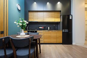 Apartment by Luxe Group TT198