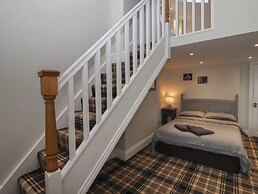 Flat 2 23 Hyde Park Road