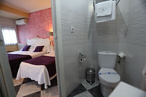 Hostal Goya Suites
