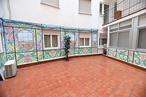 Hostal Goya Suites