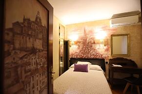 Hostal Goya Suites