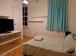 Hostel Estoril