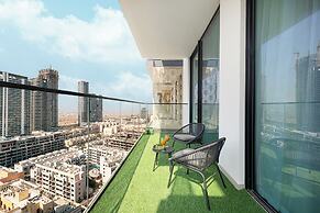 Binghatti Suites by Hostiva - City View