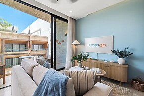 Paravian by Casago