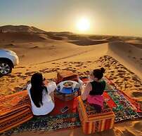 Sunshine luxury desert camp