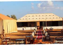 Sunshine luxury desert camp