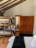 leyvaYork Apartasuites