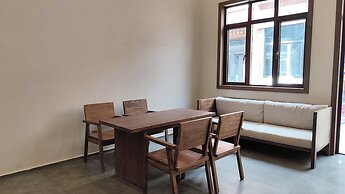 Chaoyangli Minzu Dujia Jiudian