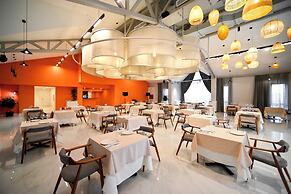 Stonehenge Hotel & Restaurant