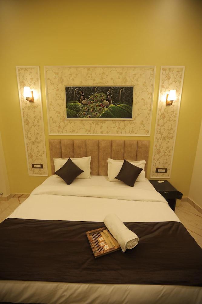 Hotel Om Vilas