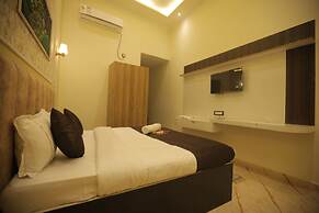 Hotel Om Vilas