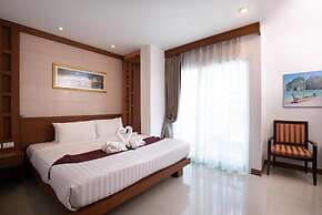 Patong Expat Hotel