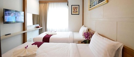 Patong Expat Hotel