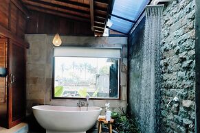 Uma Sunset Villa