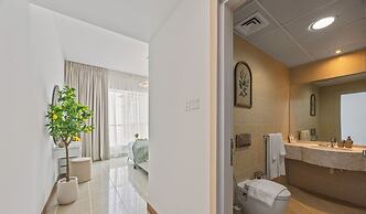 Aegean Charm 2BR Sulafa Tower Marina