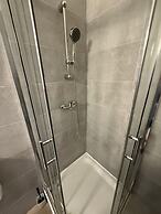 Smart 2BR Apt Close to Westbahnhof
