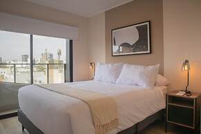 w Charming 2BR w Balcony in Miraflores