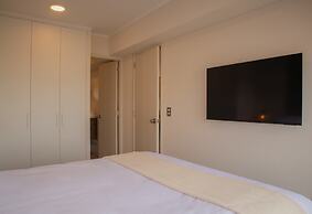 w Charming 2BR w Balcony in Miraflores