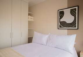 w Charming 2BR w Balcony in Miraflores