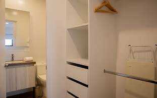 w Delightful 2BR w Balcony in Miraflores