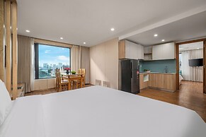 Happy House Hotel & Apartment