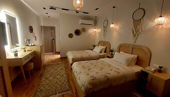 Zen Pyramids Luxury Villa