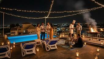 Zen Pyramids Luxury Villa