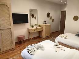 Zen Pyramids Luxury Villa
