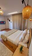 Zen Pyramids Luxury Villa
