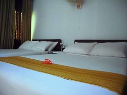Sampan Resort