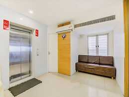 HOTEL LEELA GRAND INN
