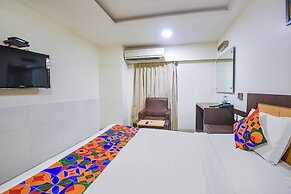HOTEL LEELA GRAND INN